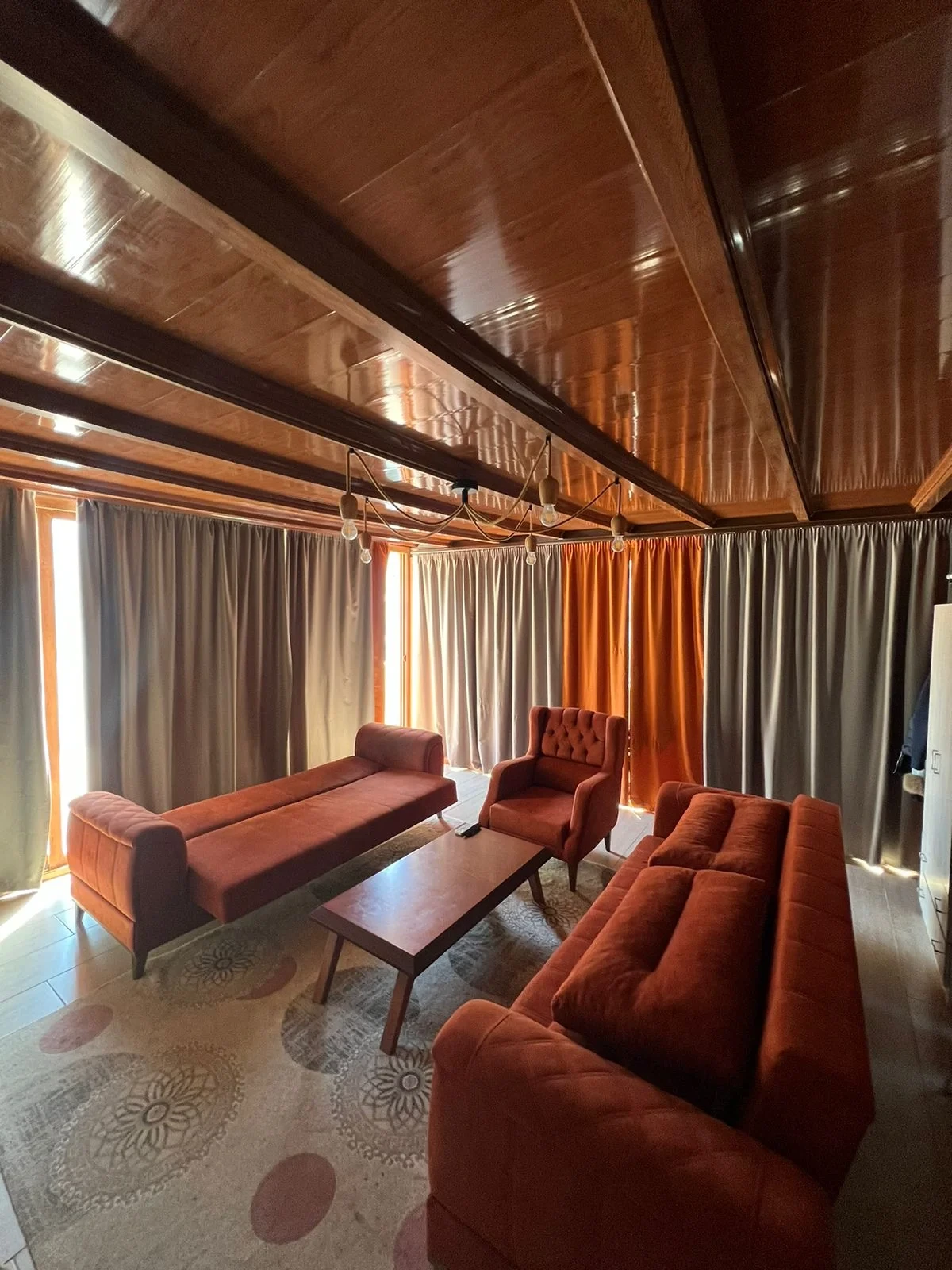 Royal Sun Residence — 1+1 Penthouse · Sandy 13 · HC-6649