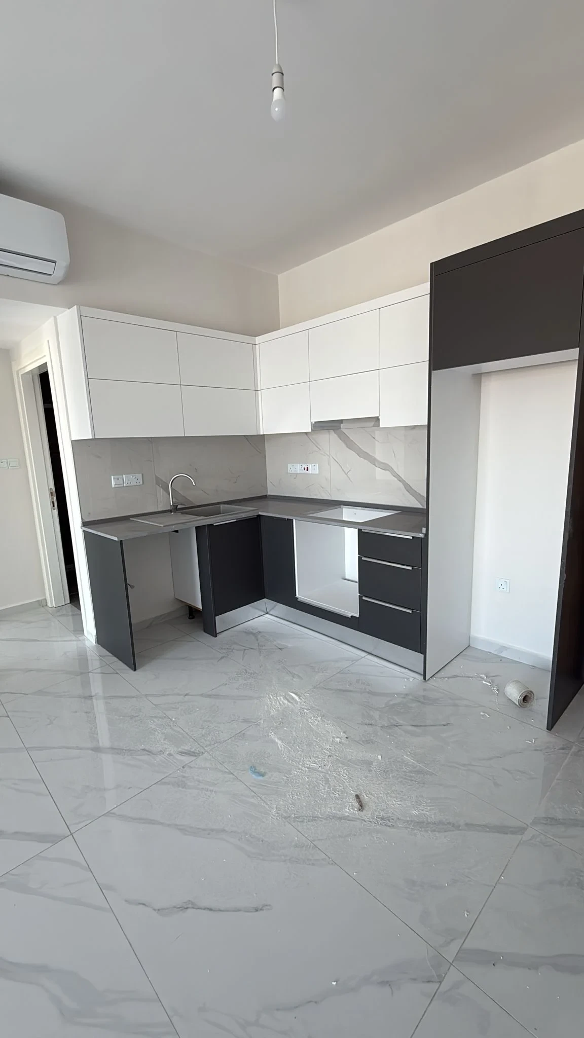 Riverside Life Residence — 1+1 Apartment · Mountain · HC-6227 — source image 1
