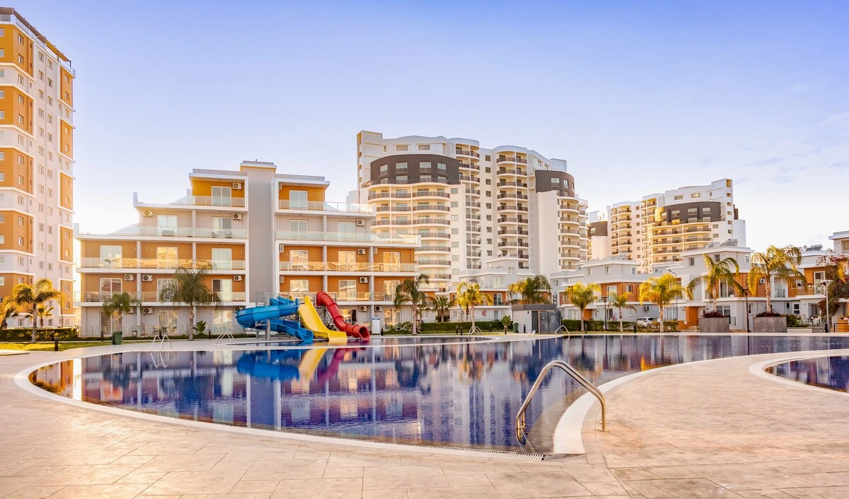 Stylish 2BR in Royal Sun Elite | Resort Living &mdash; source image 21