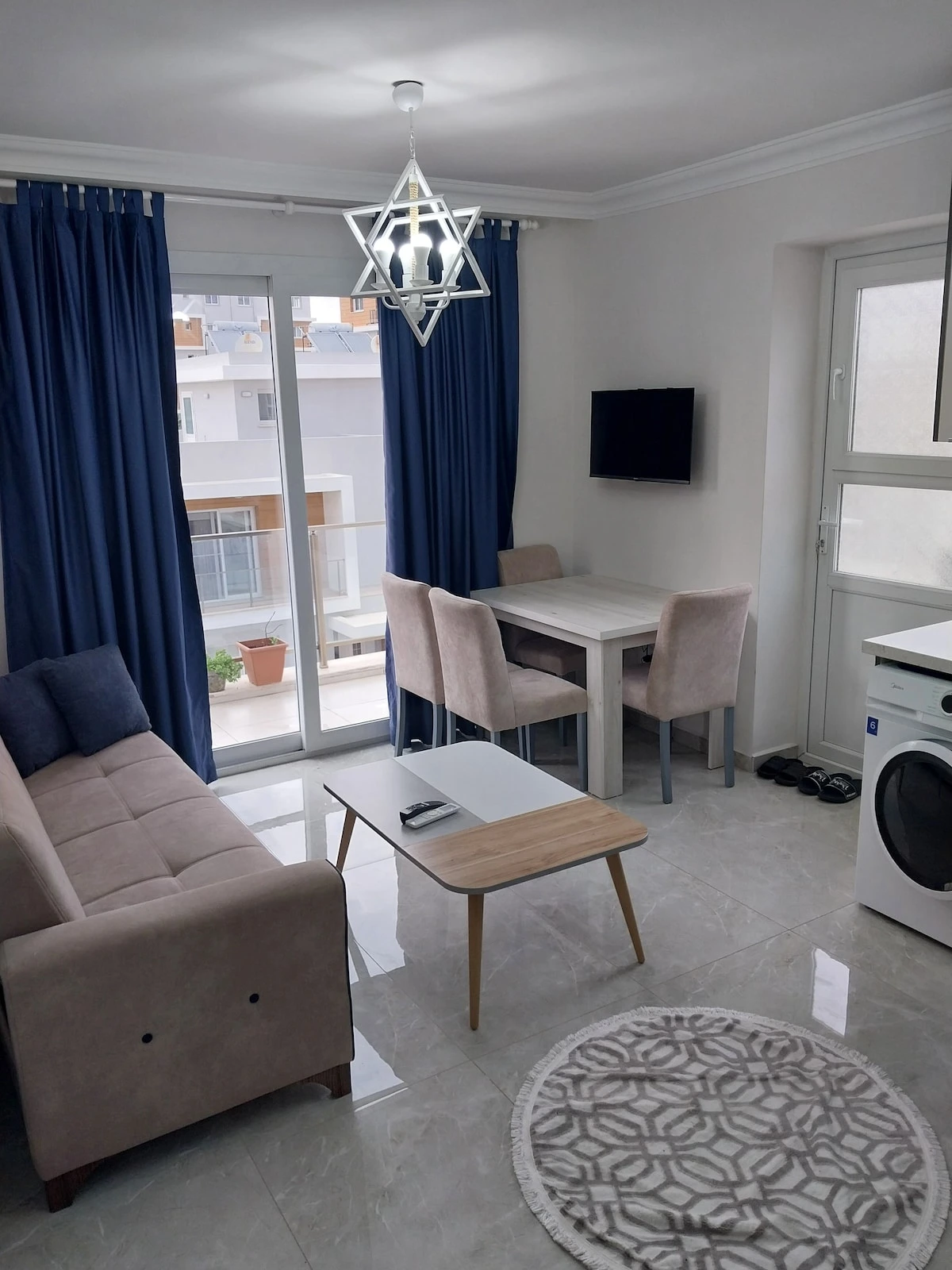 1+1 Penthouse in Royal Sun Elite, Spacious Terrace — source image 5
