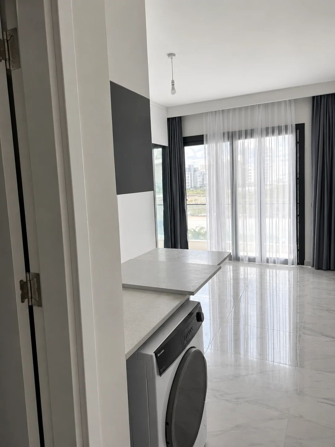 Riverside Life Residence — 1+0 Studio · Riverpark · HC-6689 — source image 1