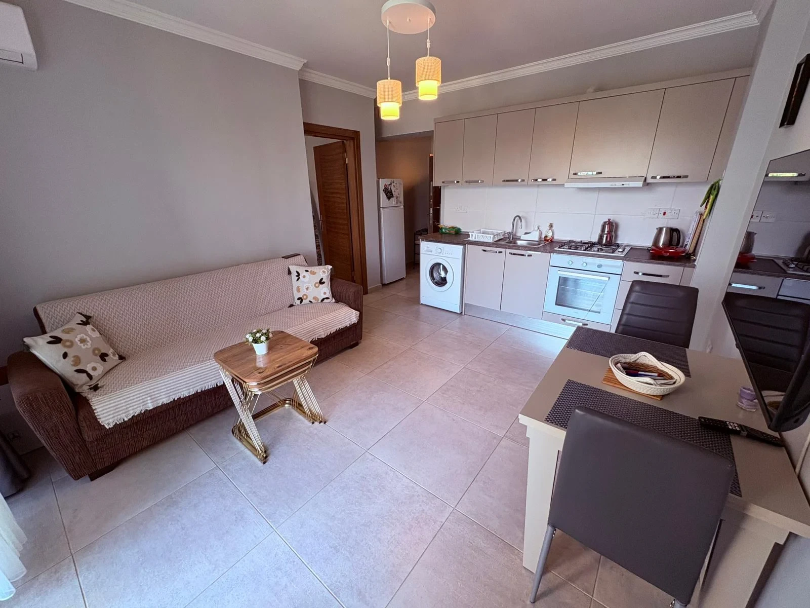 Royal Life Residence &mdash; 1+1 Apartment &middot; B &middot; HC-6687 &mdash; source image 8