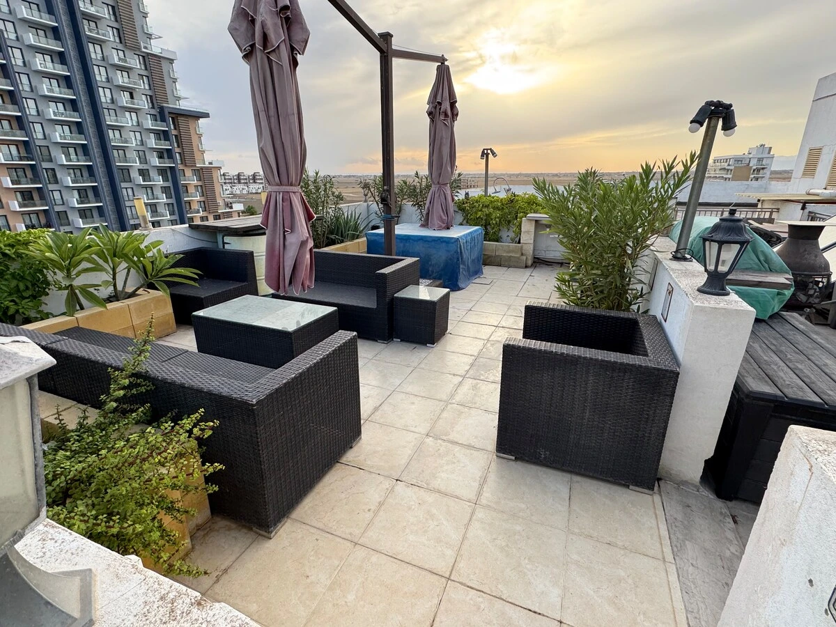 Luxury 3 Bedroom Penthouse & Roof Garden Apt &mdash; source image 47
