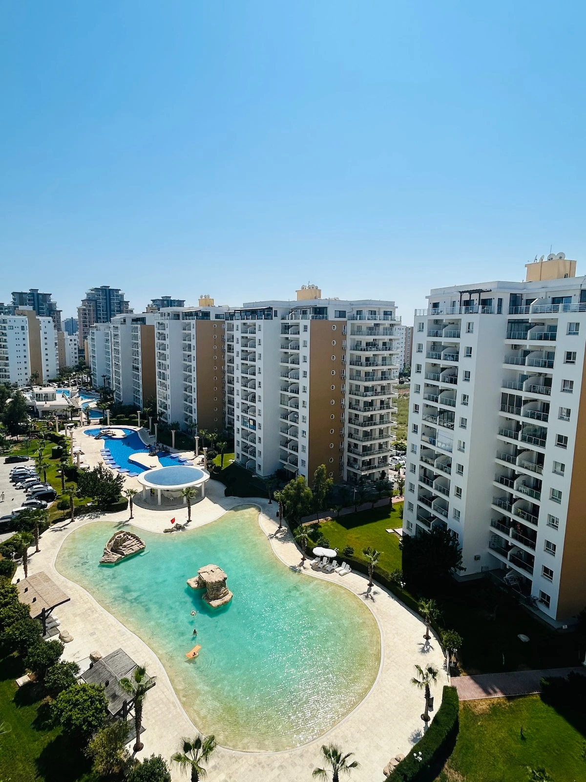 Stylish 1+1 Apartment in Caesar Resort | Pool View — source image 1