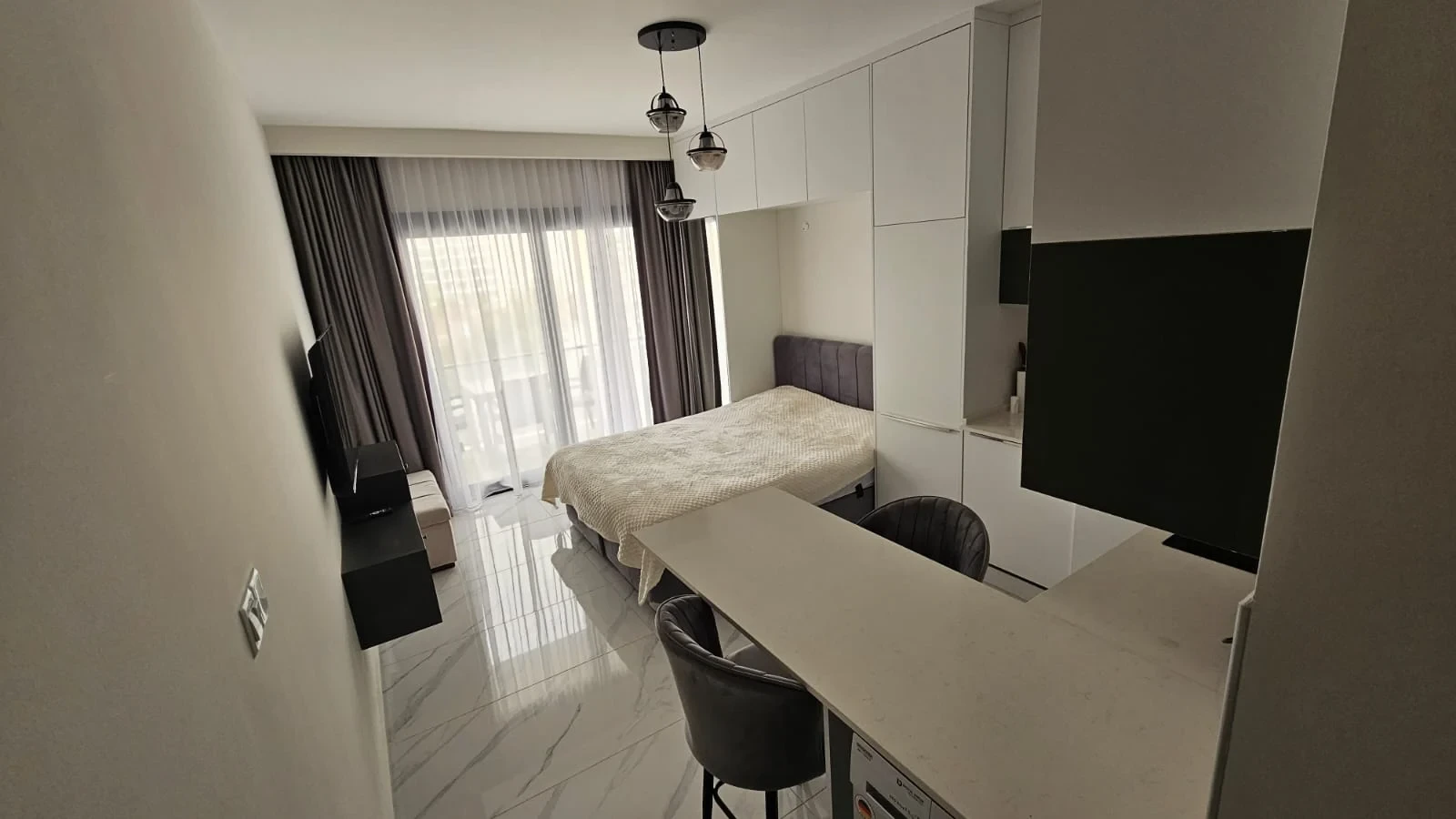 Riverside Life Residence — 1+0 Studio · Riverpark · HC-6211 - 2