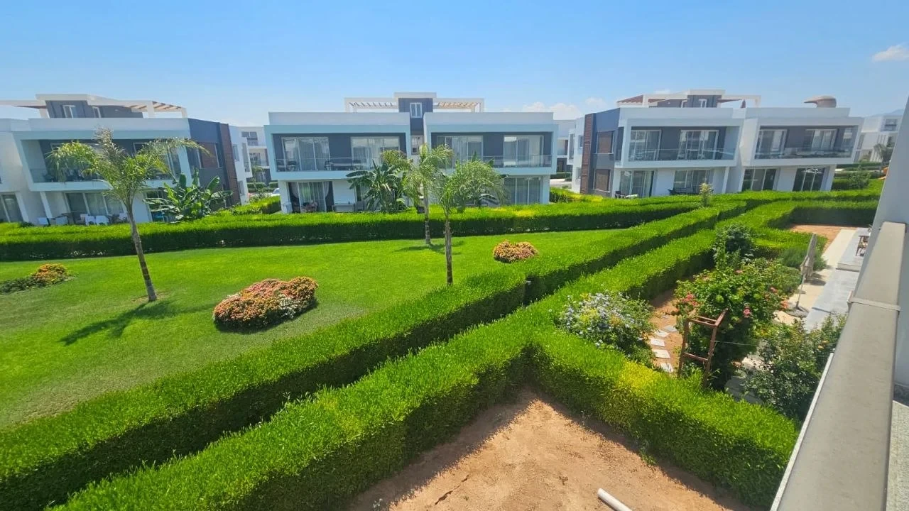 Four Seasons Life II — 2+1 Apartment · Sea Swan Lapis · HC-6698 - 11