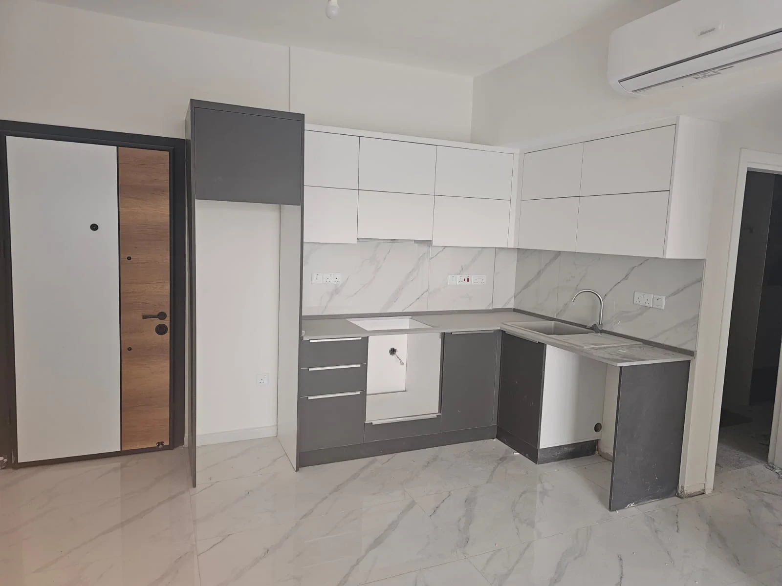 Riverside Life Residence — 1+1 Apartment · Rivercorner · HC-6200 - 6