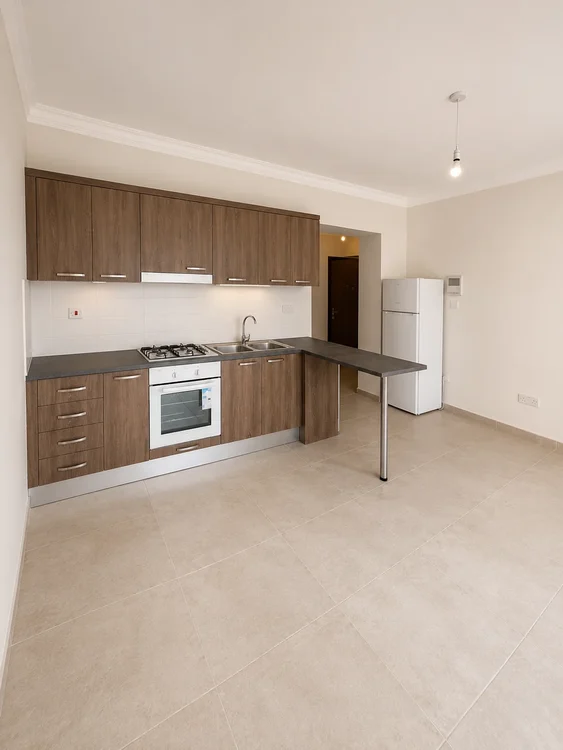 Royal Life Residence — 1+0 Studio · B · HC-6193