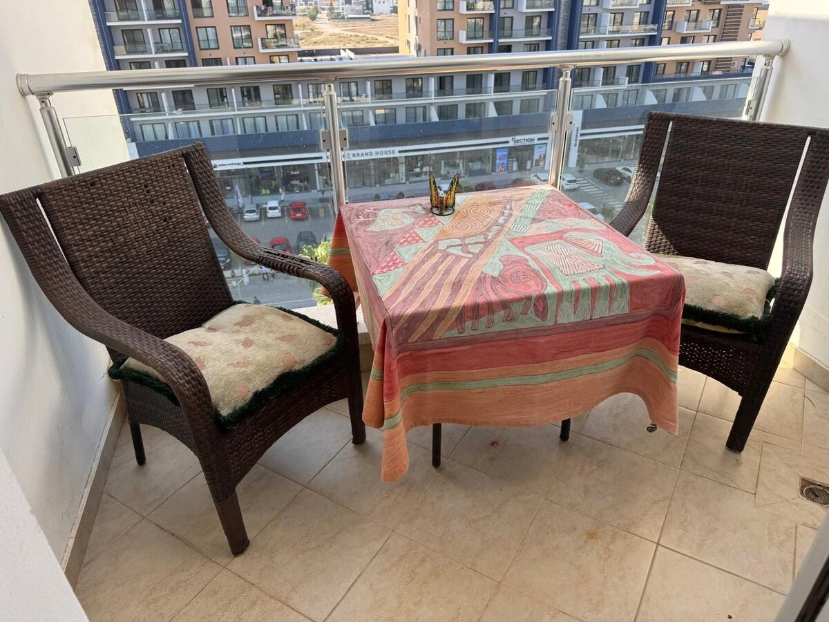 Luxury 3 Bedroom Penthouse & Roof Garden Apt - 58