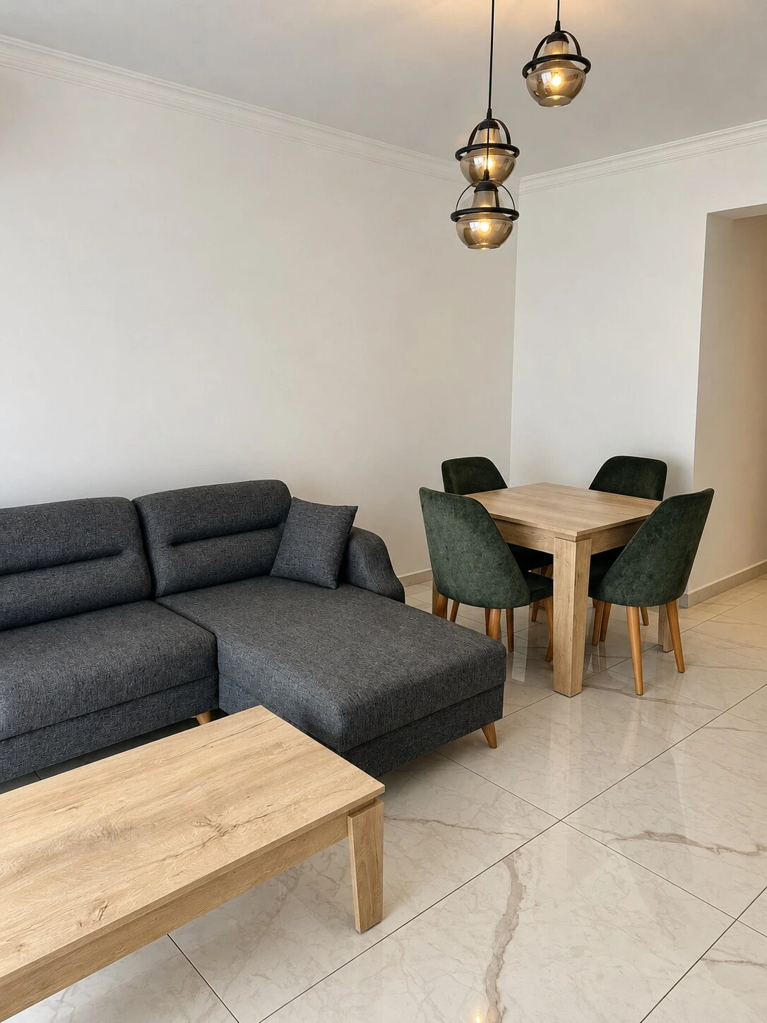 Sea View Family Apartment | 2BR Near Long Beach - 5