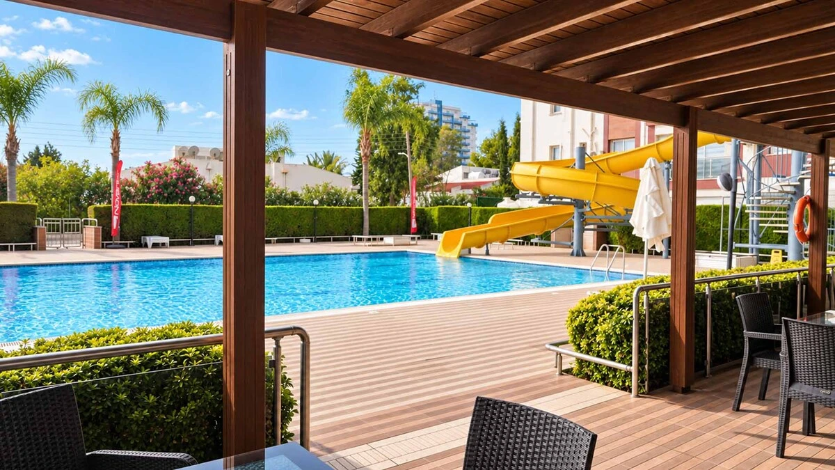 Sea View Family Apartment | 2BR Near Long Beach - 15